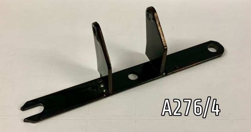 A276/4 - Petrol Tank Fixing Strap - Thruxton with Bracket for Coil